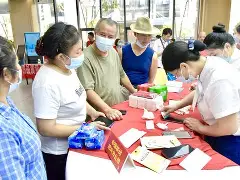 英雄联盟下载-社区盾集结日走向成谜，新奥尔良鹈鹕官宣签约，震撼外界，球探报告显示潜力的简单介绍